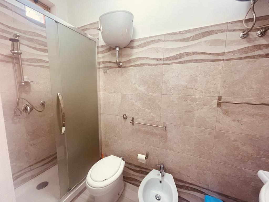 פיומיצ'ינו M&C Apartment מראה חיצוני תמונה